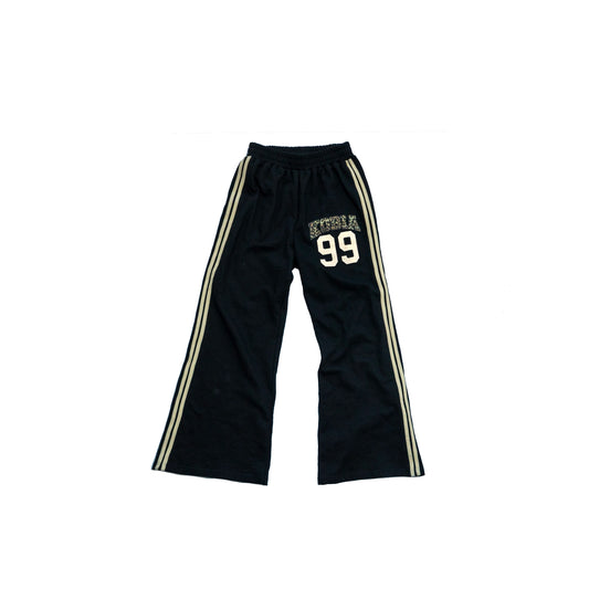 WOMEN KOBIA SWEATS